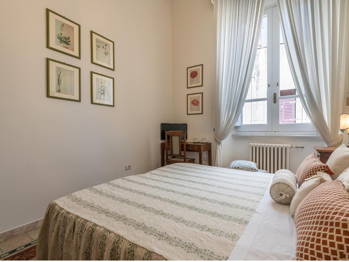 Palazzo Santa Caterina Bed & Breakfast ดอร์กาลี ภายนอก รูปภาพ