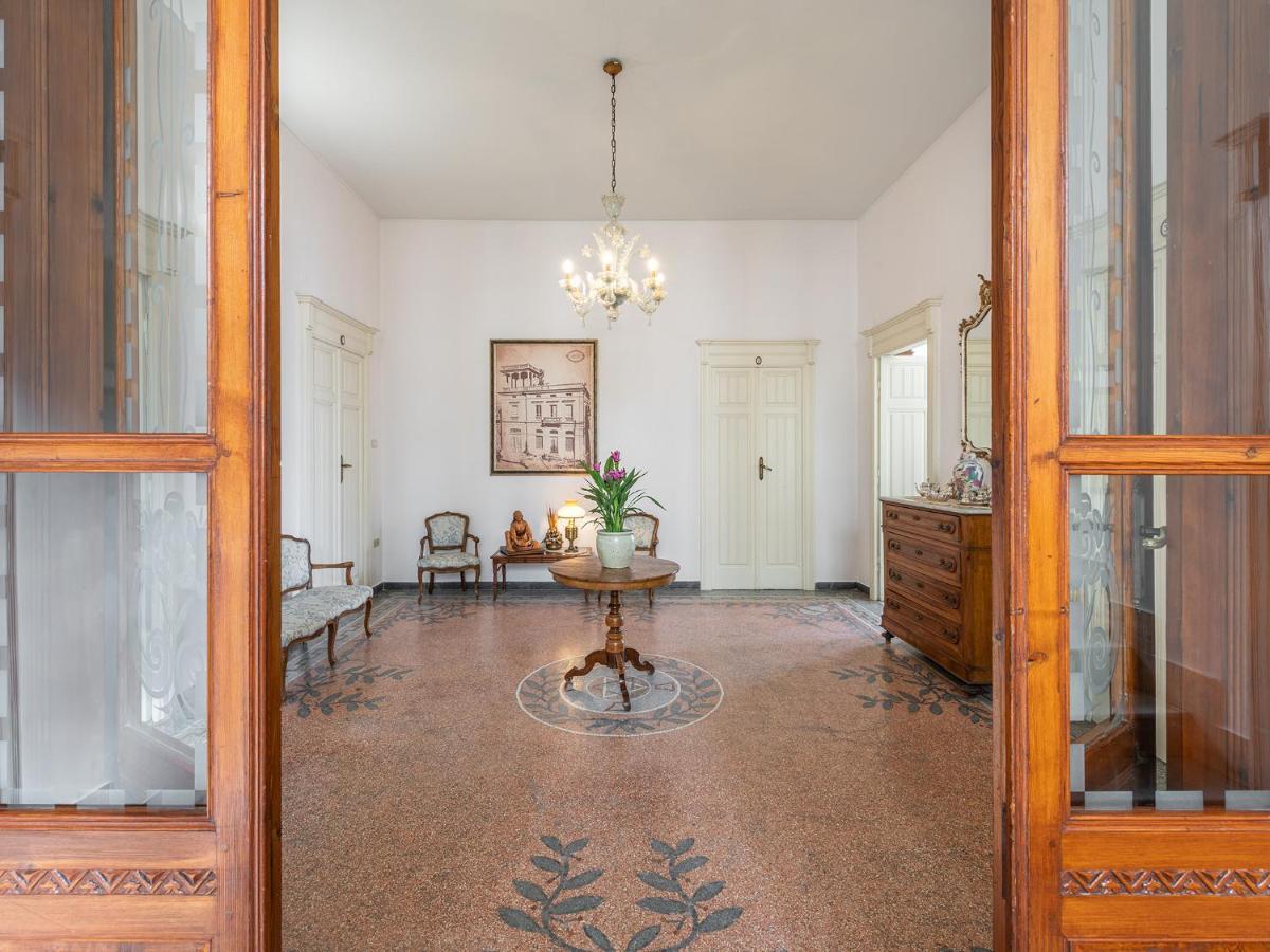 Palazzo Santa Caterina Bed & Breakfast ดอร์กาลี ภายนอก รูปภาพ